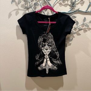 Women’s Black Graphic Tee with Prayer Skull Design